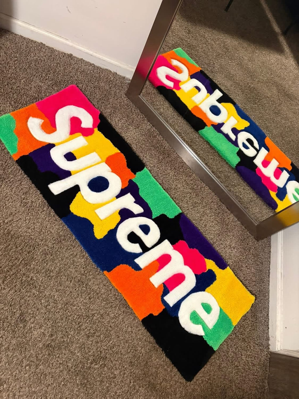 Handmade Streetwear Box Logo Custom Tufted Rug – 3D Textured Supreme Inspired Plush Runner